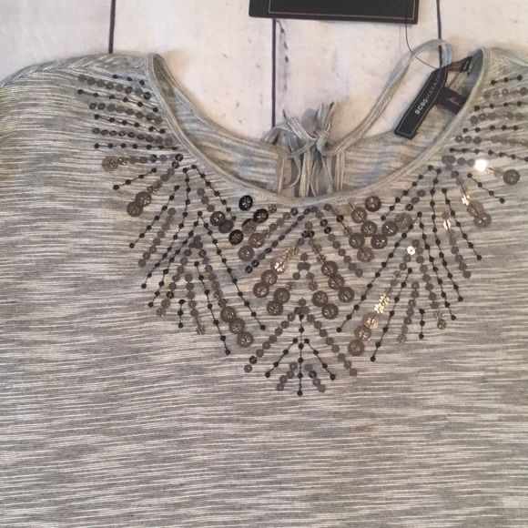 NWT, BCBG Sample Loose-Fit/Lightweight Boxy Tee w/Sequin Details - XS (Fits S) - Picture 10 of 10